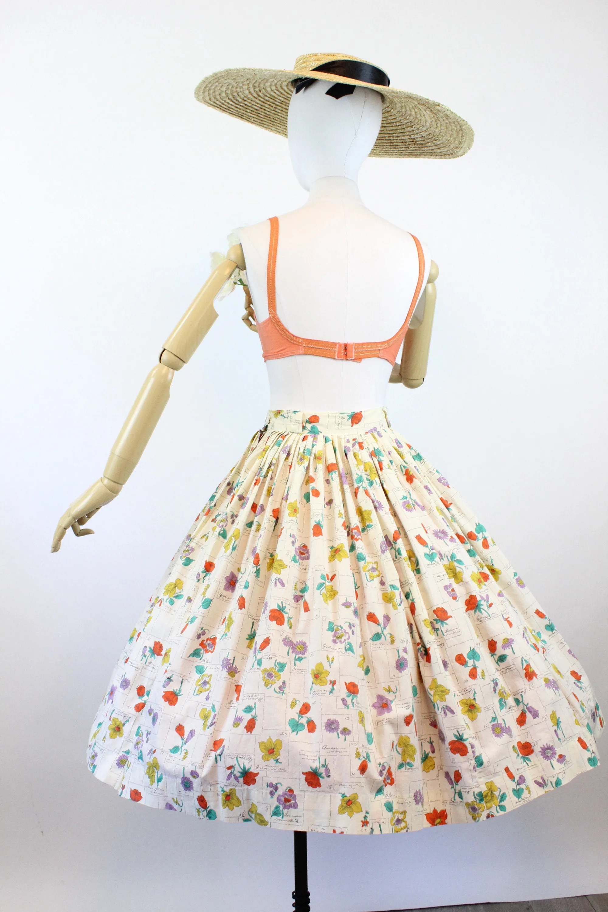 1950s BOTANICAL novelty print full skirt small | new spring