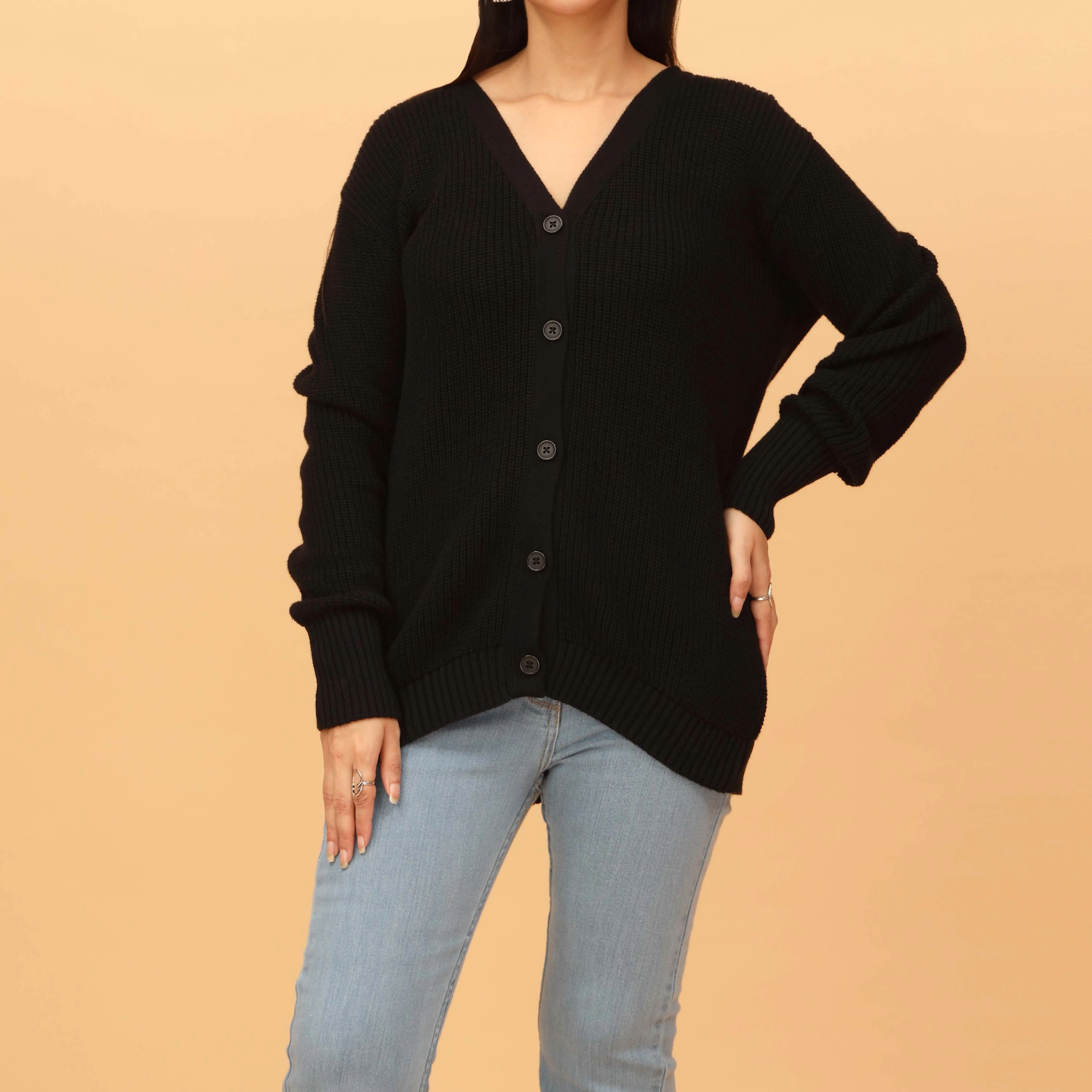 Black Plain Knitted Sweater PW4823