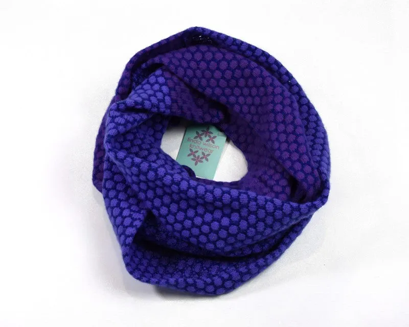 Block Colour Moss Looped Scarf – 2 COLOURS AVAILABLE