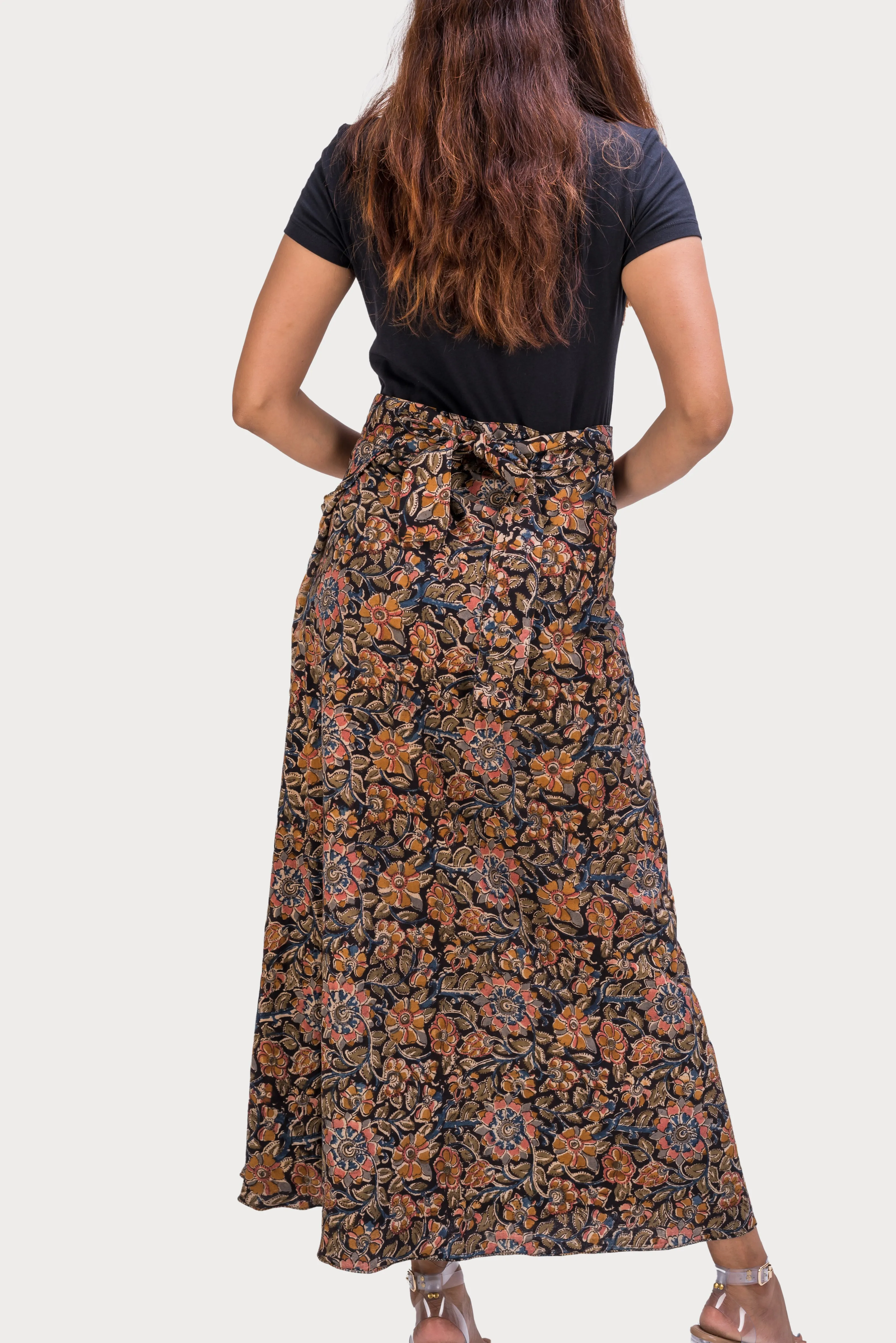 KK3010 Wrap Skirt (L/XL)- Flowers Black